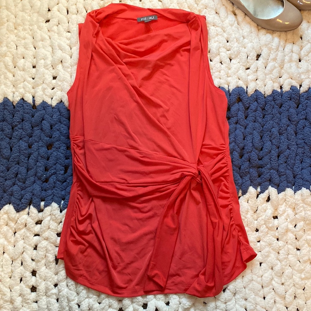 NWT tank top size Large from Roz &Ali